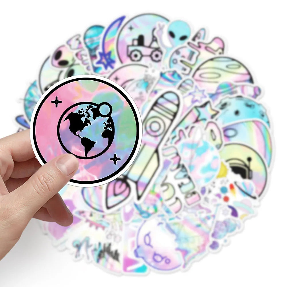 10/30/50 autocollants holographiques laser extraterrestres de l'espace, autocollants de dessin animé DIY pour ordinateur portable, bagages, skateboard, téléphone, autocollant cool pour jouet d'enfant