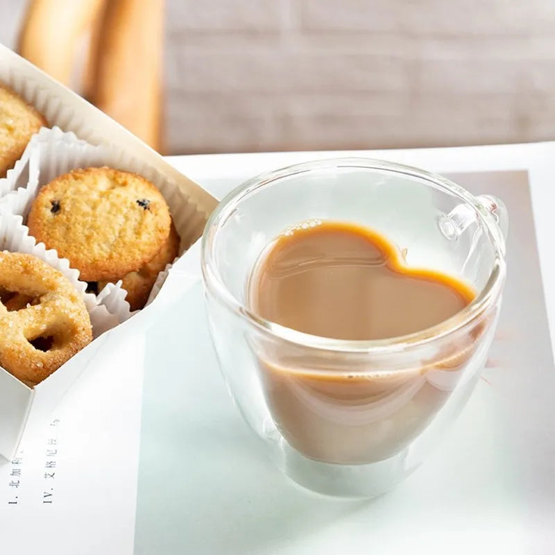 Tasses de couple en verre en forme de cœur, tasses à double paroi en verre, verres à vin résistants à la chaleur, tasses à thé, tasses à café expresso au lait, articles de boisson.