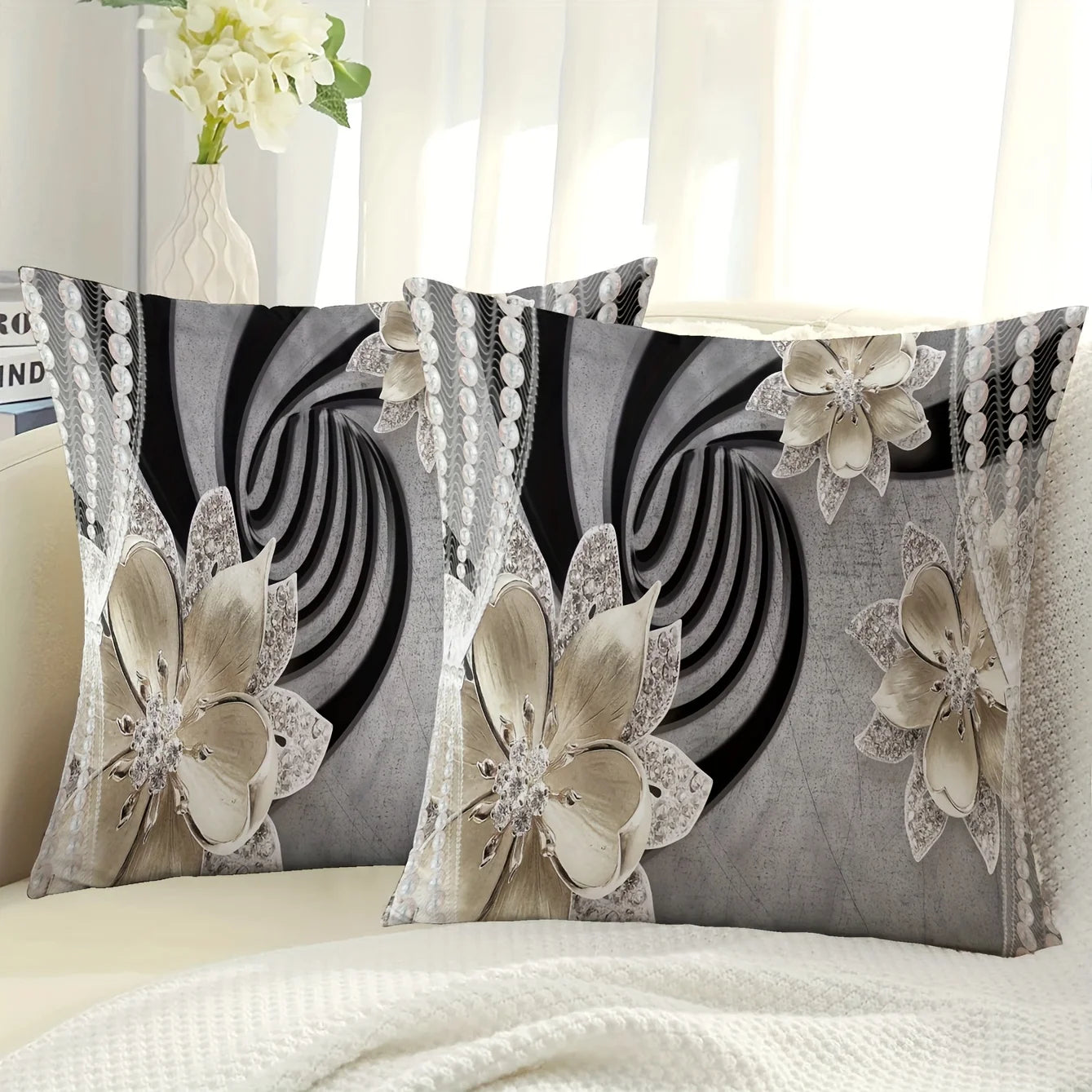 La housse de coussin à motif floral moderne de VIKAMA est résistante et sert de housse de coussin décorative pour la maison et la chambre à coucher.