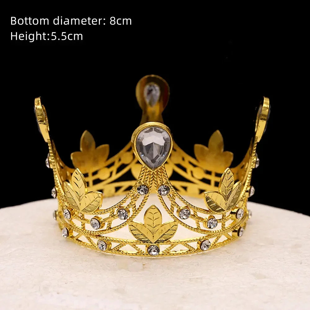 Nouveau Topper de Gâteau en Strass Couronne Chapeau Décoration Accessoires de Cheveux pour Enfants Princesse Fête de Mariage Anniversaire Fournitures