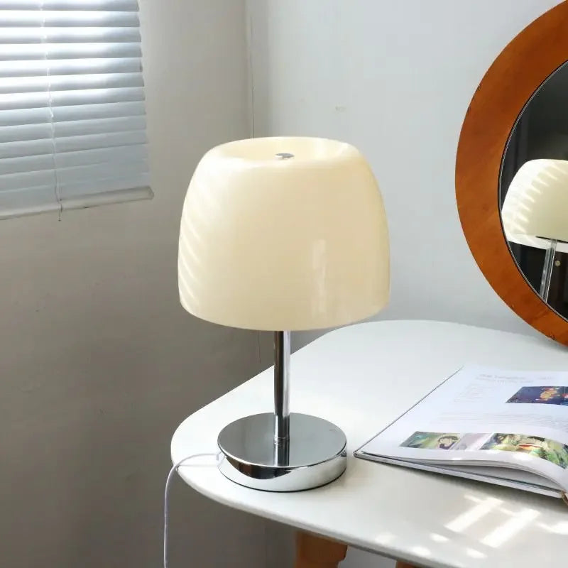 Lámpara de Mesa de Vidrio Medieval Retro Americana para Sala de Estar, Comedor, Lámpara de Mesa Bauhaus, Hogar Tranquilo, Dormitorio Cálido, Mesita de Noche