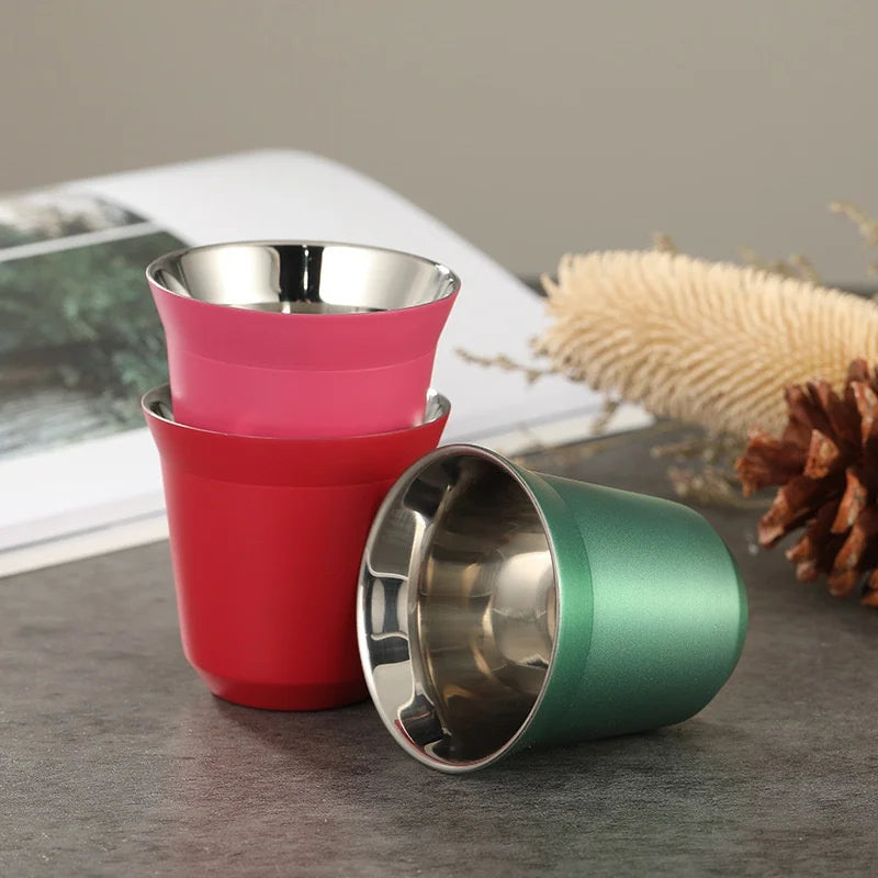 Nouvelle tasse à café capsule à double paroi en acier inoxydable, fond plat, simple et estival, couleur unie de haute qualité.