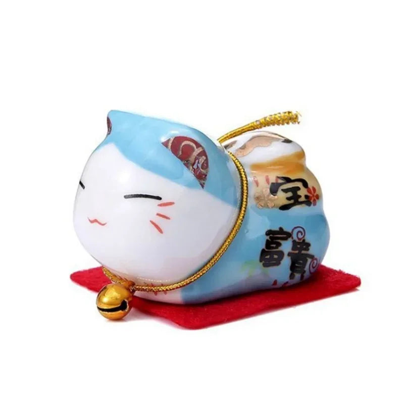 Figurine de Daruma en céramique japonaise, chat porte-bonheur de dessin animé, ornement de fortune, accessoires de décoration de paysage pour la maison, cadeaux de décoration de salon