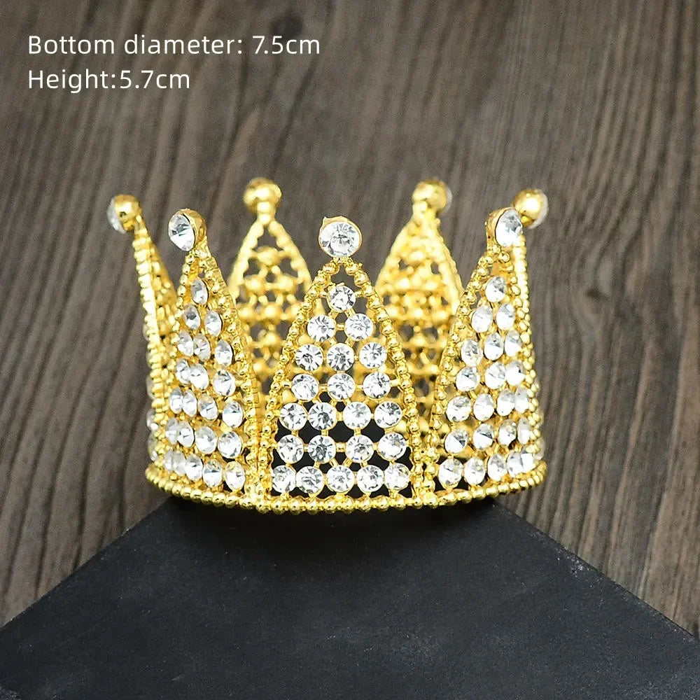 Nouveau Topper de Gâteau en Strass Couronne Chapeau Décoration Accessoires de Cheveux pour Enfants Princesse Fête de Mariage Anniversaire Fournitures