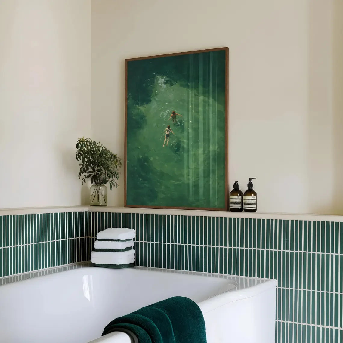 Natation dans un imprimé abstrait vert | Art mural rétro vintage | Décoration de vacances minimaliste verte | Cadeau d'art numérique | Téléchargement instantané