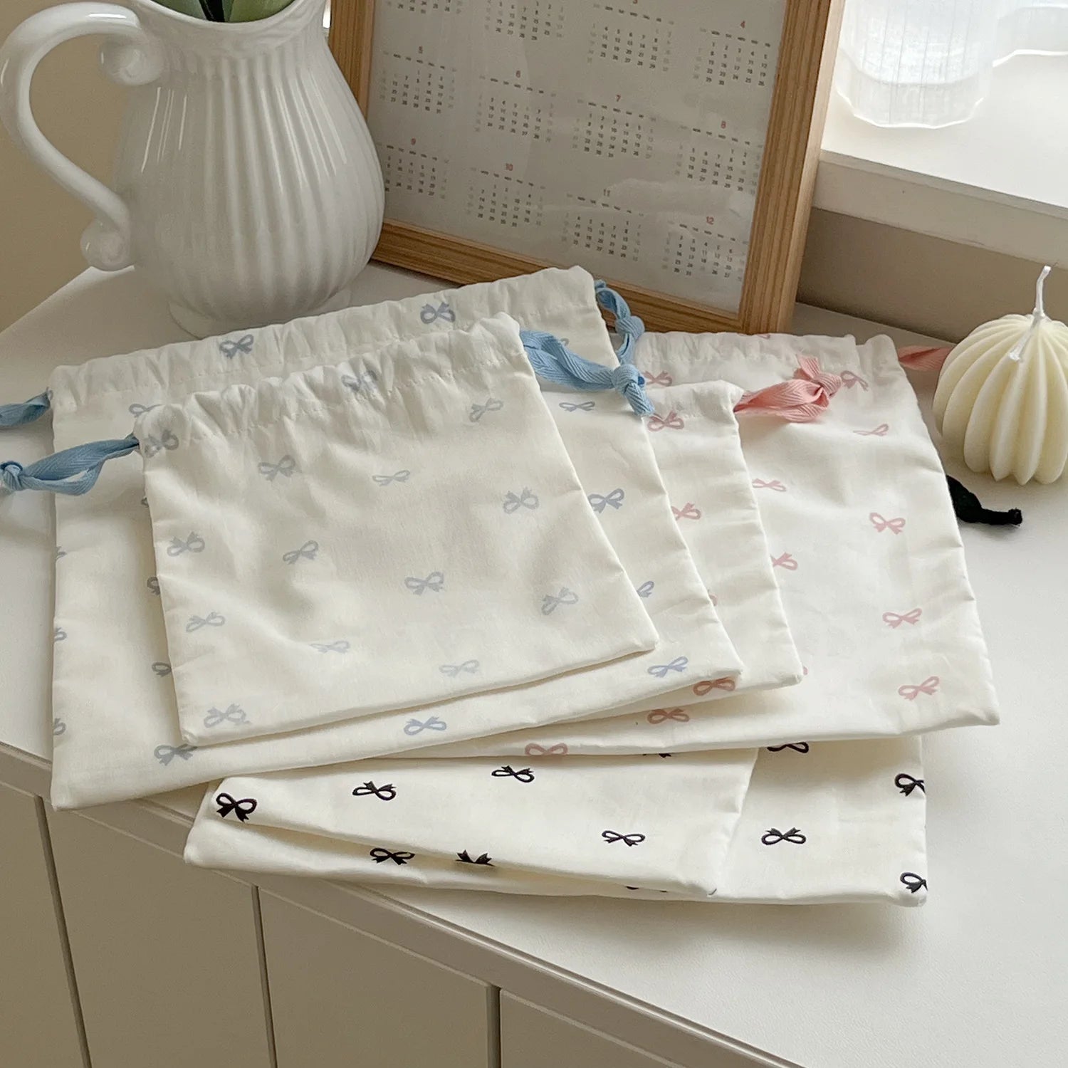 Sac de rangement pour arc coréen en toile, motif Kawaii, sac à cordon, portable, pour rouge à lèvres, maquillage, voyage, organisateur d'accessoires