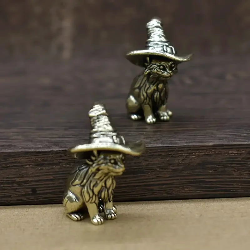 1pc Vintage Brass Witch Cat Statue, Solid Miniature Cat Sculpture, Decorative Animal Figurine, Antique Copper Tea Pet, Collectib