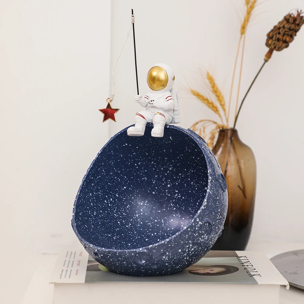 Resin Spaceman Planet Desk Ornament for Outer Space Themed Bedroom Decor in Storage Box Bowl Organizer for Home Table Decoration