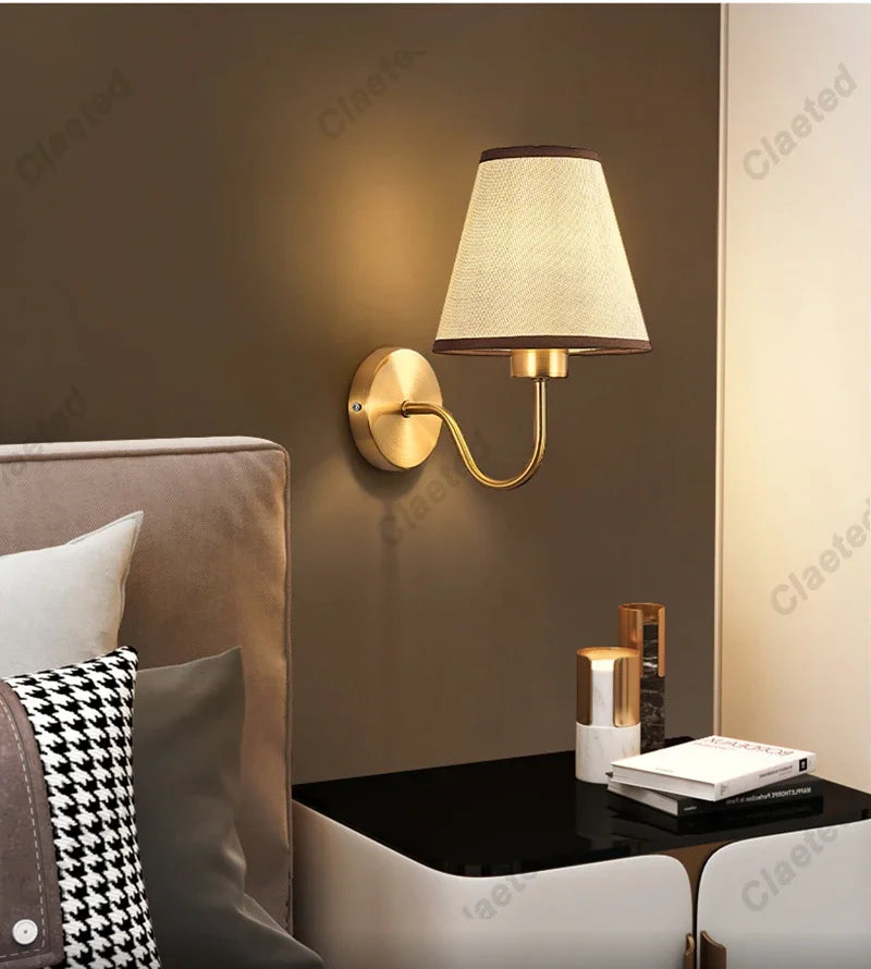 Applique murale 110V/220V avec ampoule LED E27 Abat-jour en tissu Appliques murales pour hôtel Chambre à coucher Chevet Salon Escalier Décoration d'intérieur