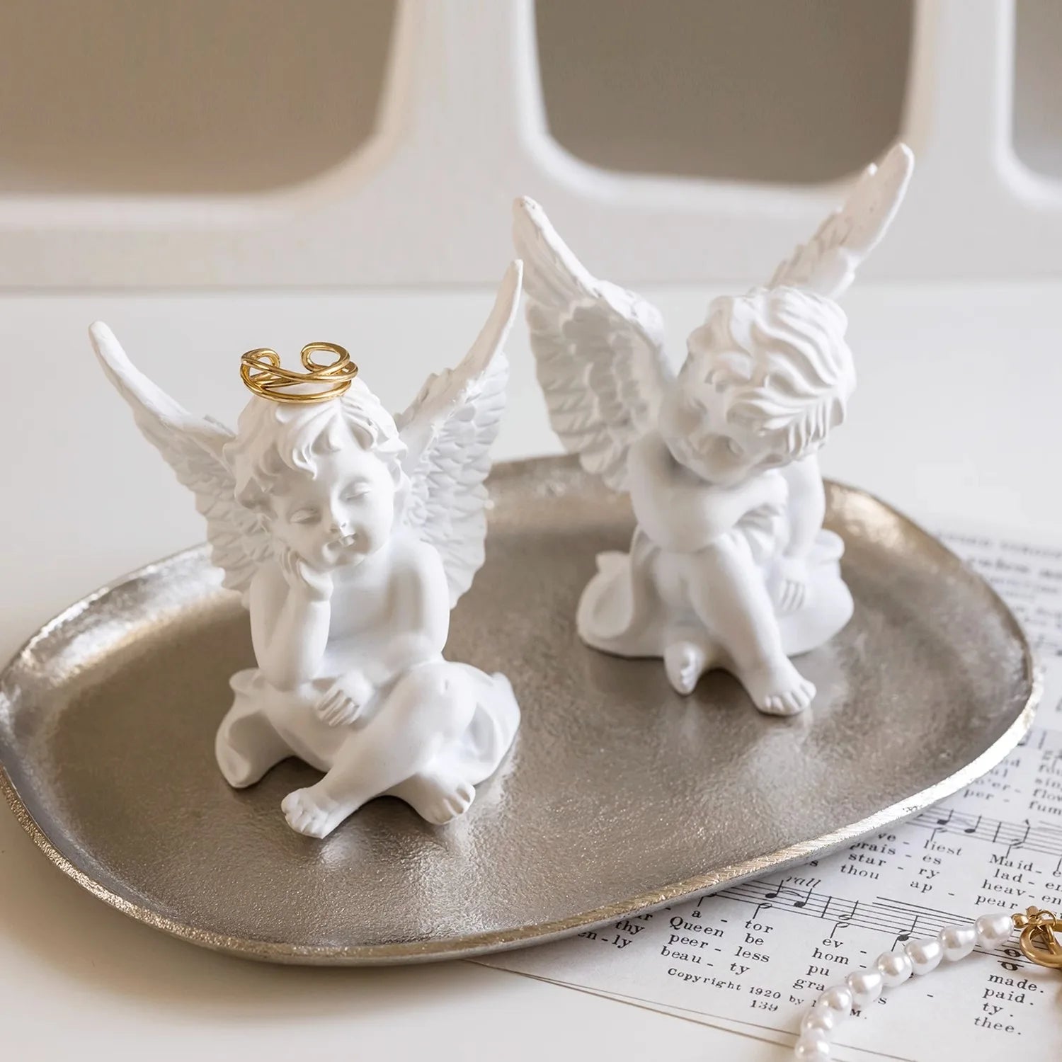 Statue d'ange : coulée à la main en résine durable. Nous sommes des statues d'anges, priez pour votre intérieur.