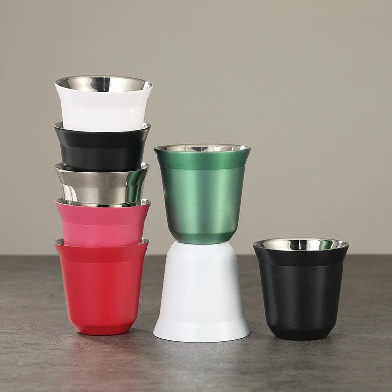 Nouvelle tasse à café capsule à double paroi en acier inoxydable, fond plat, simple et estival, couleur unie de haute qualité.