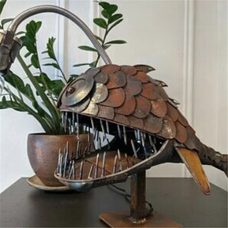 Lámpara de Mesa Retro con Forma de Pez Pescador, Luz Nocturna, Cabeza de Lámpara Flexible, Lámparas de Mesa Artísticas para Hogar, Bar, Cafetería, Adornos Decorativos de Arte para el Hogar