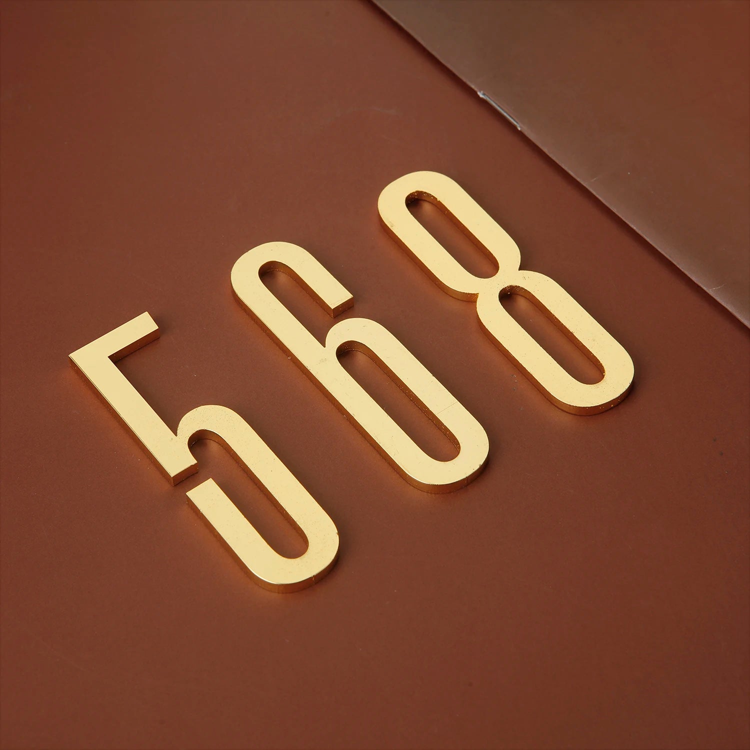 Número de puerta dorado con adhesivo de respaldo de 7 cm, número de casa de metal, número de puerta de apartamento para exteriores, hotel, hogar, etiqueta de buzón