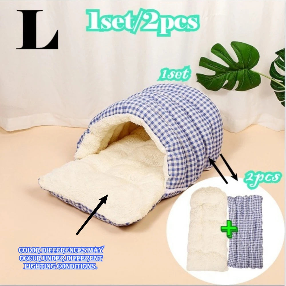 Large all-season cat house (including a warm winter bed) – with decorative panels and a fully enclosed comfortable sleeping bag.