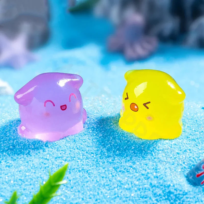 6-20 Piezas Miniaturas Figuritas Bonito Pulpo Luminoso de Dibujos Animados Adornos de Paisaje Decoraciones para el Hogar Accesorios de Decoración de Habitaciones Regalos