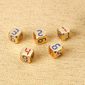 5 UNIDADES/1 Juego de dados de metal dorado/bronce con números coloridos, dados divertidos de seis caras, accesorios para juegos de mesa, 13 mm