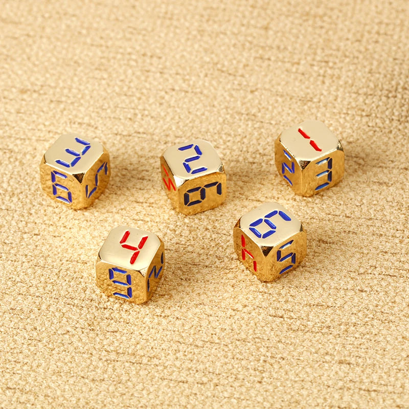 5 UNIDADES/1 Juego de dados de metal dorado/bronce con números coloridos, dados divertidos de seis caras, accesorios para juegos de mesa, 13 mm