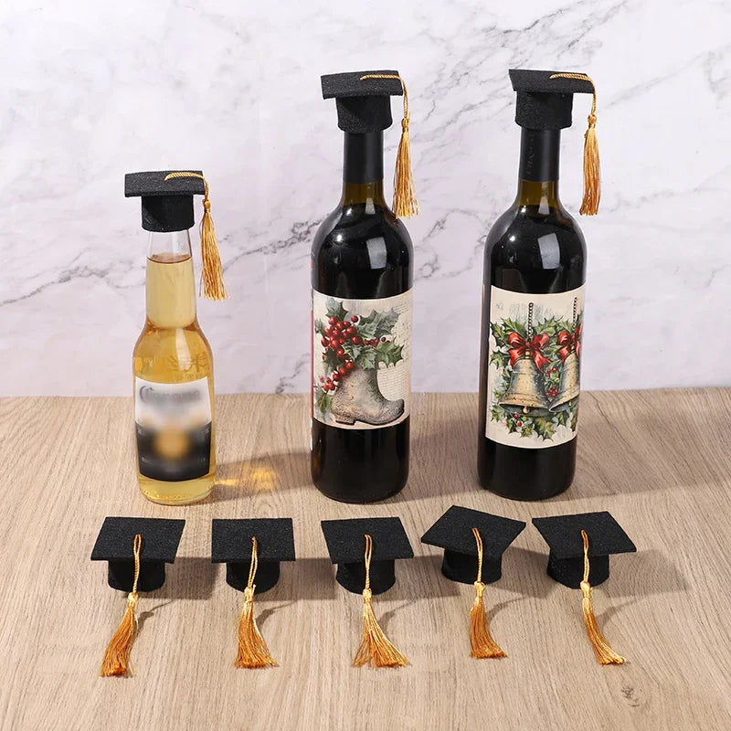 5/10 Piezas Gorro de Fieltro de Soltero con Borlas para Fiesta de Graduación, Decoración DIY, Tapa de Botella de Vino, Mini Gorro de Graduado, Cajas de Regalo para Dulces