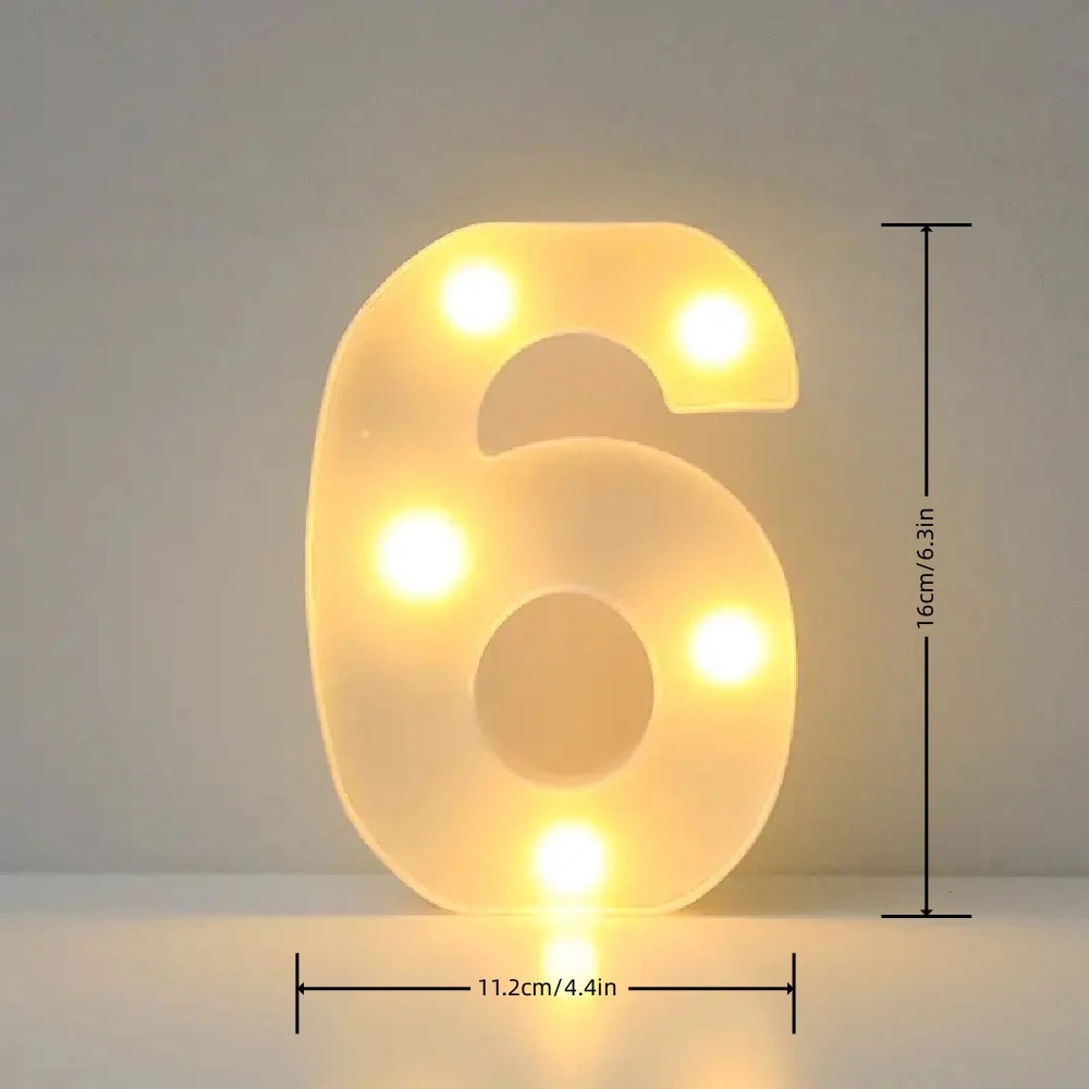1 lampe LED Alphabet et Chiffres pour la maison, un mariage, une demande en mariage, un anniversaire, une fête, comme accessoire photo, veilleuse décorative blanche alimentée par piles