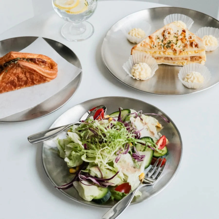 4 assiettes en acier inoxydable argentées, assiettes de viande grillée de style coréen, plateaux circulaires ménagers, assiettes à os, assiettes à gâteau