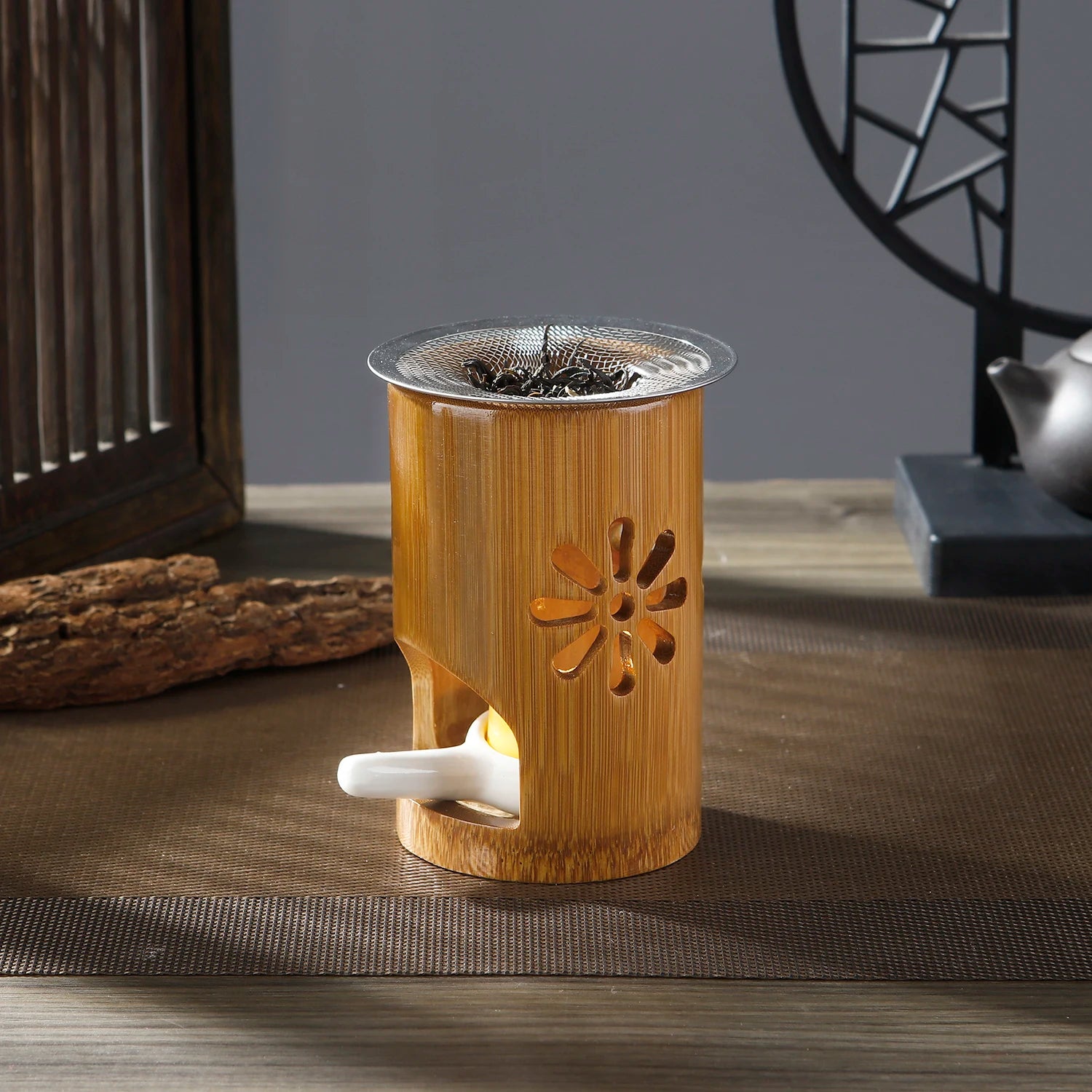 Bamboo Candle Holder Metal Aromatherapy Heating Holder for Herbs Aromatherapy Incense Burner for Yoga SPA Aromatherapy
