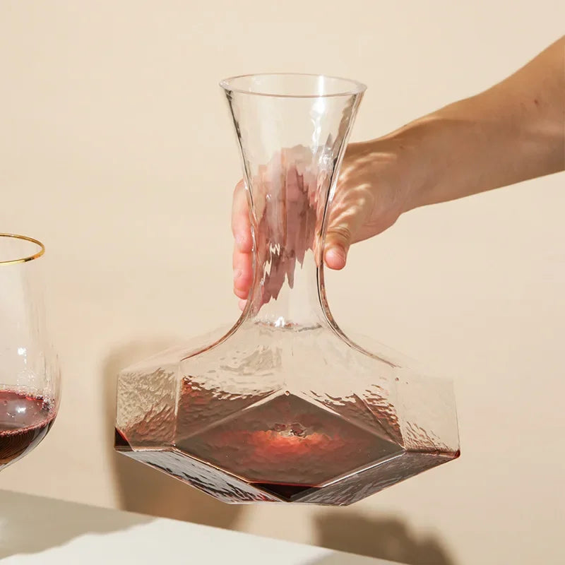 Decantador de vino irregular Creatividad Decantador dispensador de 1450 ml Decantador de vidrio de cristal Aireador de vino Jarra de espejo Regalo Bar Decoración Cristalería artística
