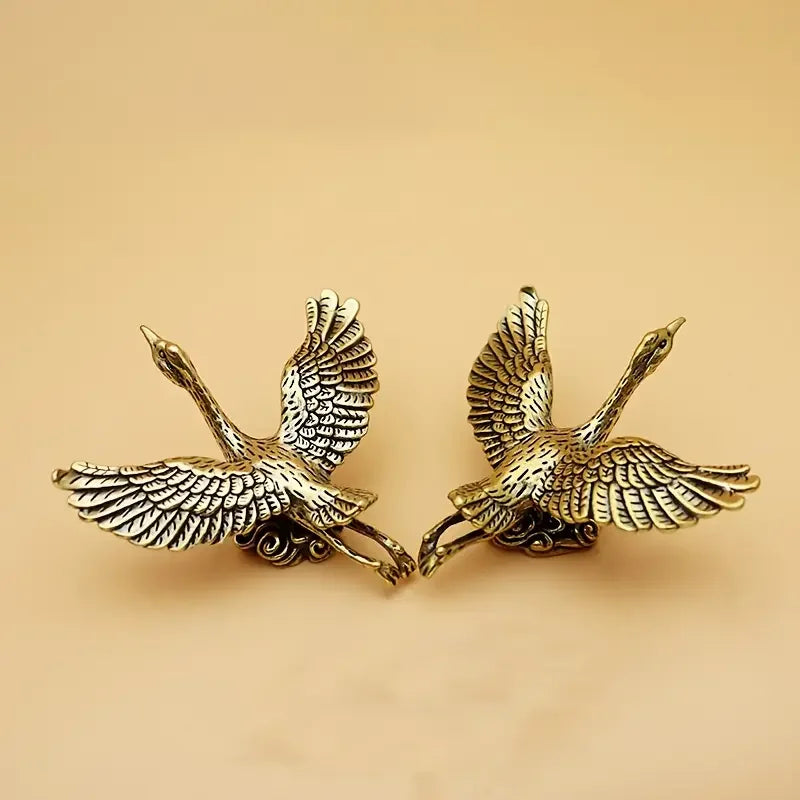 Elegant Brass Flying Crane Figurine - Vintage Style Desktop Decor, Office Art Piece, Tea Pet Accessory