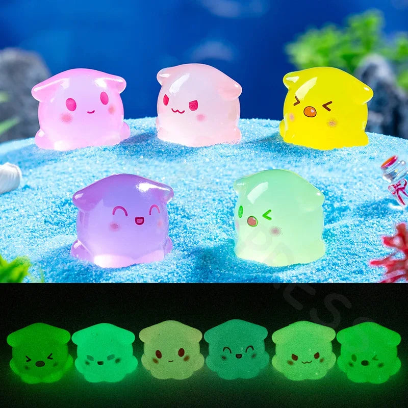 6-20 Piezas Miniaturas Figuritas Bonito Pulpo Luminoso de Dibujos Animados Adornos de Paisaje Decoraciones para el Hogar Accesorios de Decoración de Habitaciones Regalos