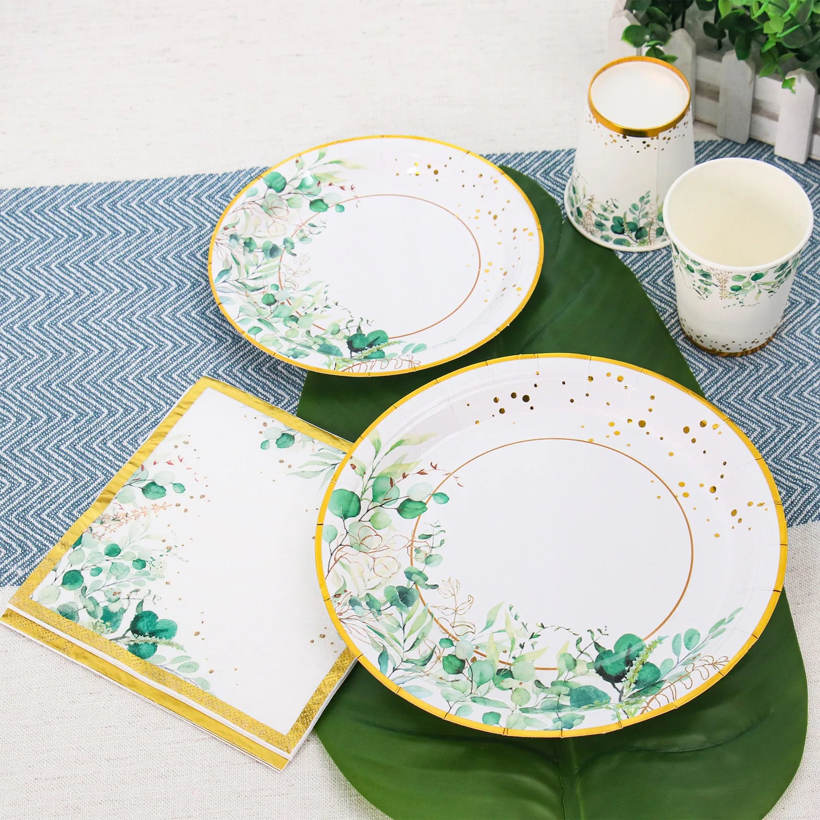 Vaisselle jetable Feuilles Vert Sauge Assiette en papier à bord doré Tasses Serviettes Décoration de mariage Anniversaire Fête Hawaïenne