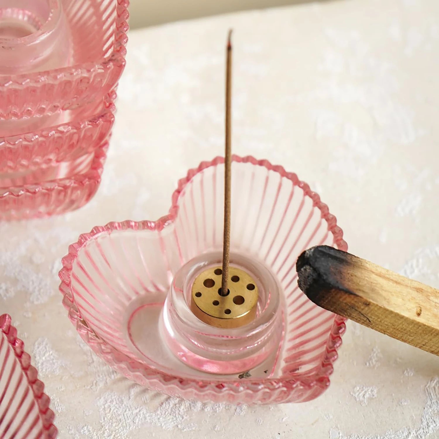 Porte-Palo Santo en verre, Porte-encens en forme de cœur avec récupérateur de cendres, Porte-bâtonnets d'encens pour méditation, yoga, SPA