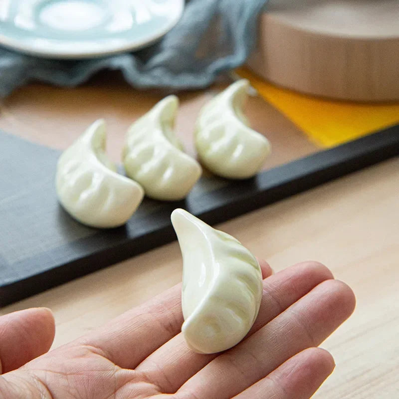 2-3PCS Lindo Soporte de Cerámica con Forma de Bollo para Palillos Estilo Japonés Herramientas de Vajilla de Cocina