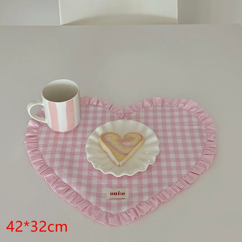 Manteles individuales para mesa de comedor coreanos a cuadros, mantel individual en forma de corazón, posavasos para vasos de agua, tapete plisado de encaje, posavasos de tela, mantel individual para comedor
