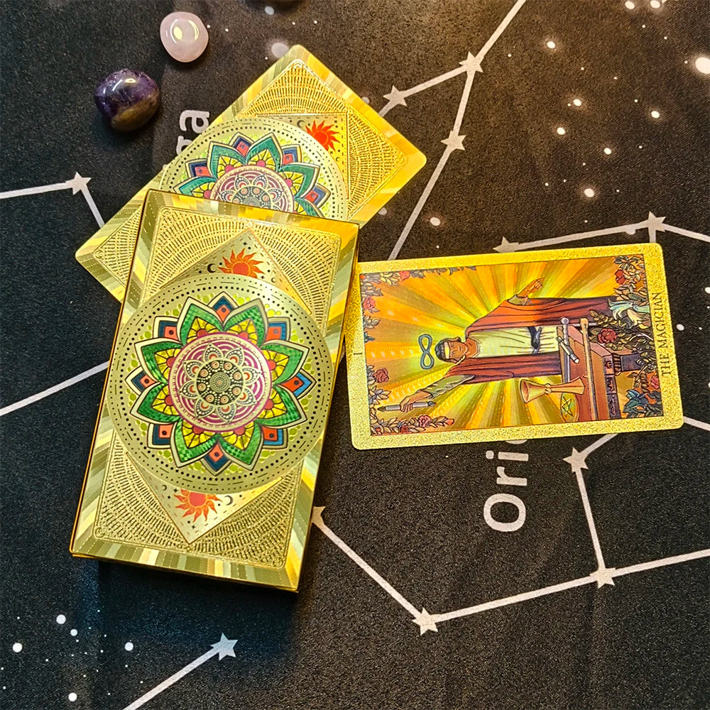 Magníficas cartas de Tarot de Plástico Dorado. Maravillosos juegos de mesa de adivinación predictiva. Baraja de oráculo astrológico impermeable con folleto.