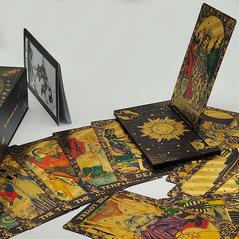 Baraja de tarot con lámina dorada Divinative Luxe Finish para juego de mesa fantástico predictivo con soporte de madera para cartas