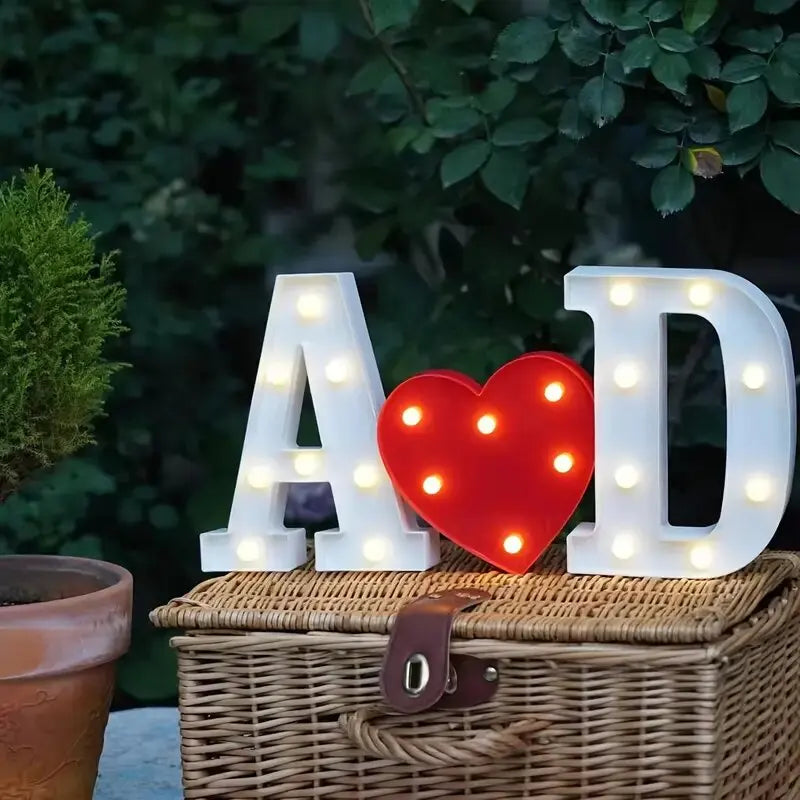 Veilleuses LED Blanches Lettres et Chiffres de 21,8 cm, Lumières Décoratives à Piles, Appliques Murales Pour Mariage, Anniversaire, Fête, Noël