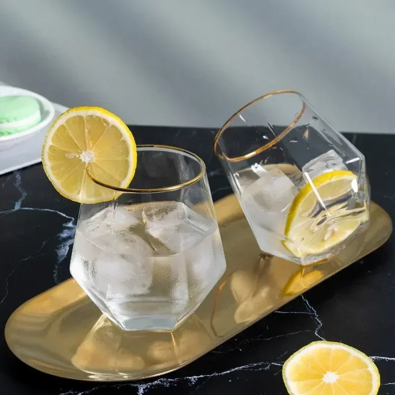 Vaso de whisky transparente hexagonal doméstico de cristal con borde dorado estilo europeo, vaso de vino extranjero hexagonal