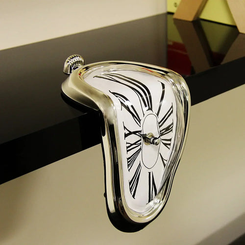 2026 Nuevo y novedoso reloj de pared surrealista derretido y distorsionado, estilo Salvador Dalí, para decoración del hogar y jardín