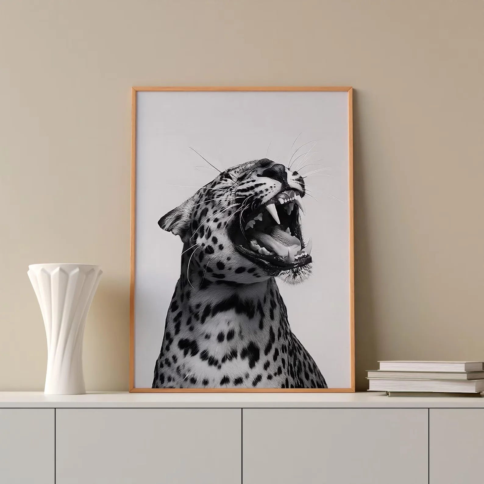 Lámina de Arte de Pared con Estilo Moderno - Impresión de Leopardo Rugiente de Moda - Blanco y Negro - Decoración del Hogar - Arte de Pared para Imprimir Descarga Digital