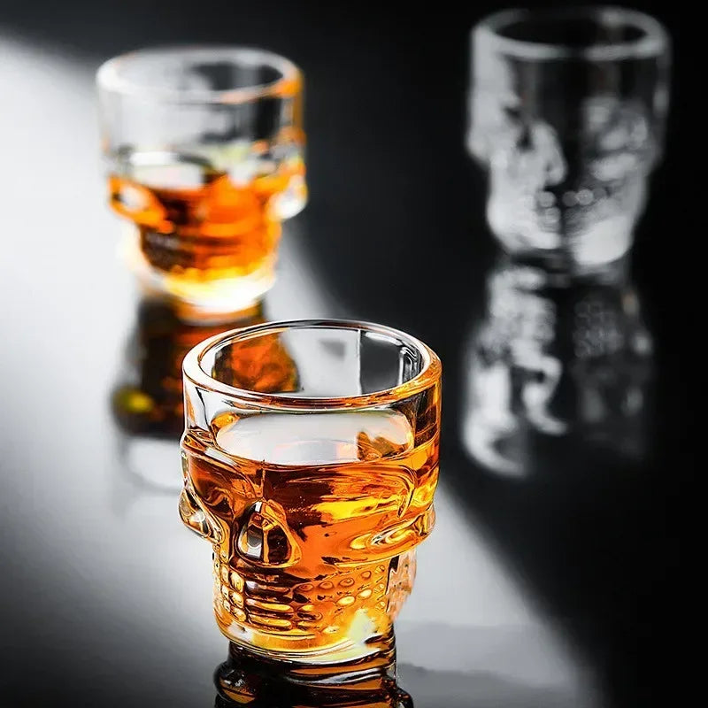 1/2 Pcs Verre à Shot Tête de Mort Créatif en Cristal Transparent Gobelet à Vin Liqueur Whisky Vodka Bière pour Fête Bar Cadeaux d'Halloween
