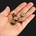 Juego de 5 dados divertidos de metal dorado/plateado/bronce, estándar de 6 caras, para juegos de mesa, accesorios de 13*13 mm